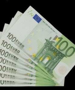 €100 Euro Bills